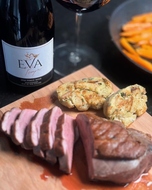 Eva Pemper Pinot Noir with Duck Breast now online at cellardoor24.de