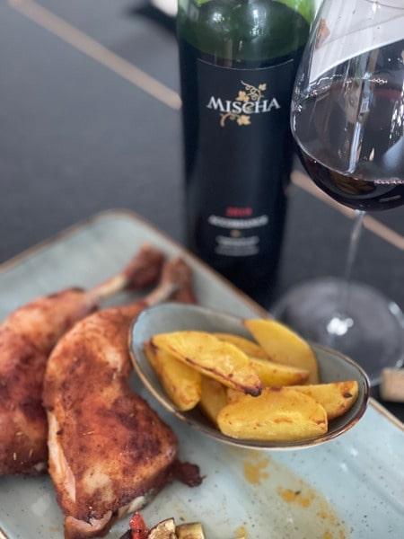 Mischa Cabernet Sauvignon Accordance South Africa with grilled Chicken